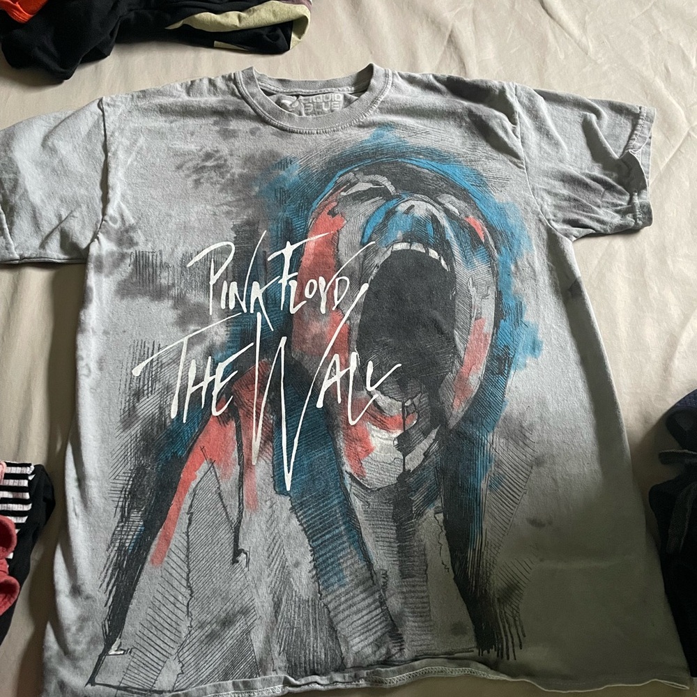 Pink Floyd The Wall Graphic T-Shirt